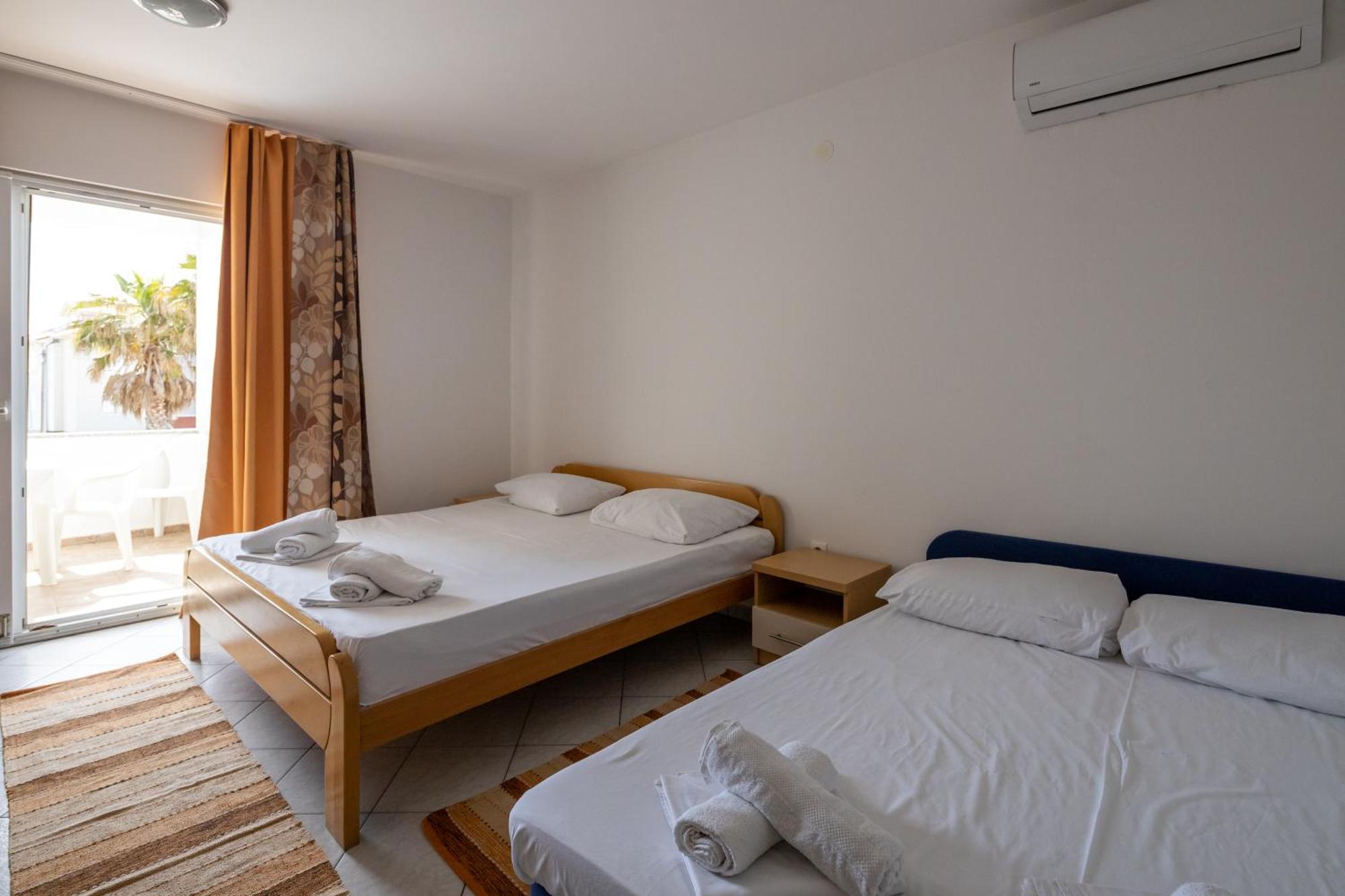 Apartments Eddy Veselica Novalja Pokój zdjęcie